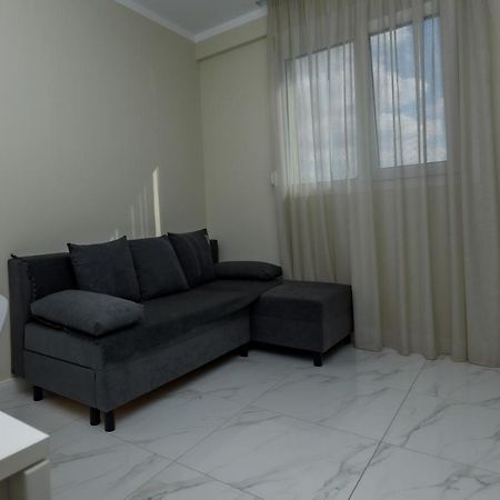 Olive 301 Apartment Peraia  Luaran gambar