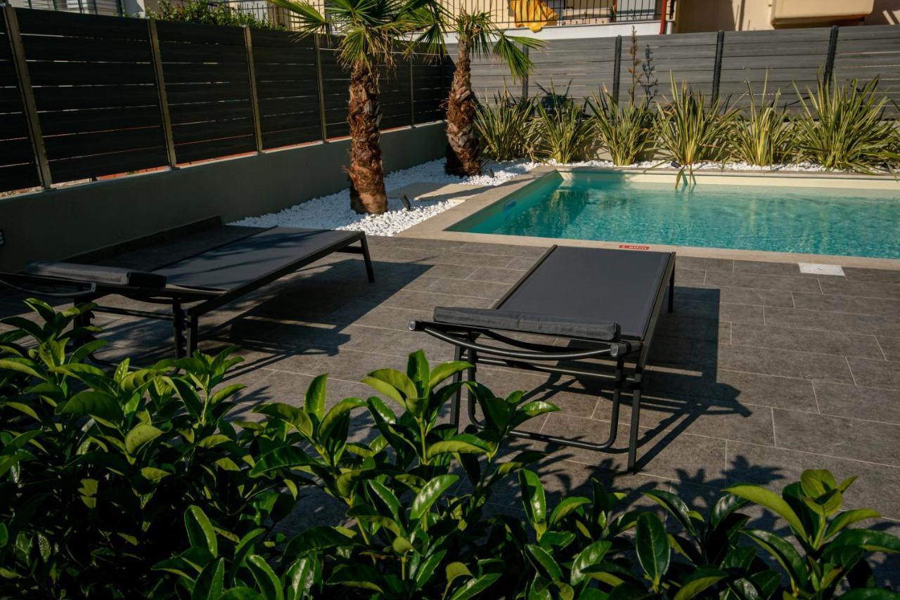Olive 301 Apartment Peraia  Luaran gambar